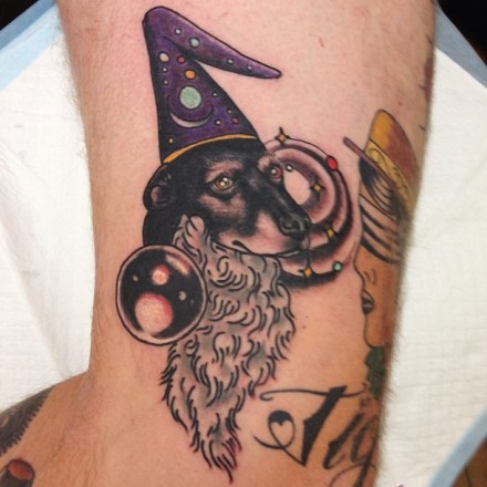 tatuador-do-coracao-heath-nock
